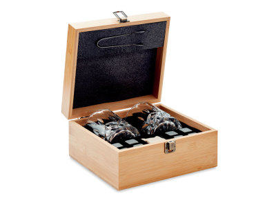 INVERNESS - Luxe whiskey set in bamboe box INVERNESS - Luxe whiskey set in bamboe box